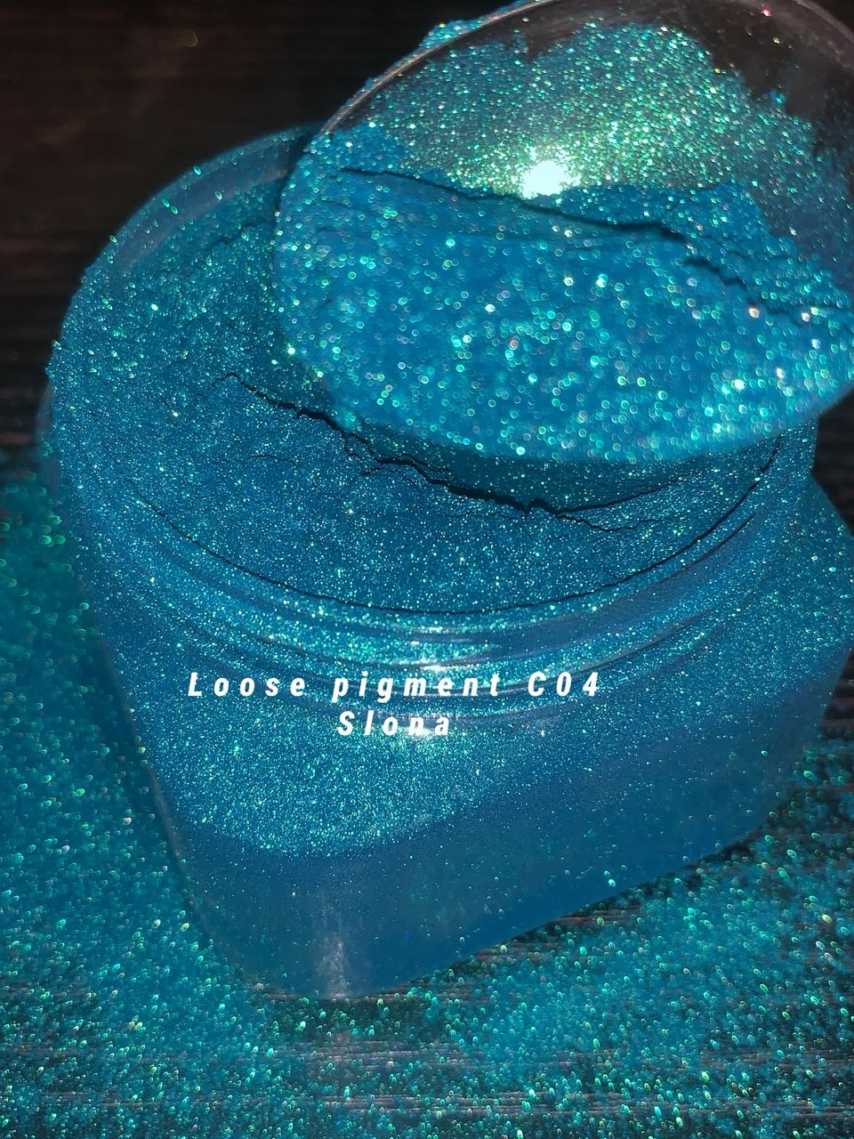 C04
