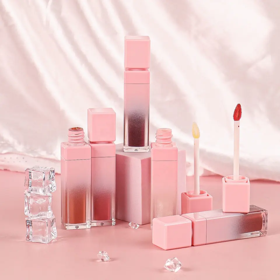 P35 Lip Gloss Vendors Wholesale Custom Private Label Vegan Nude Clear Glossy Lipgloss Base Lip Gloss