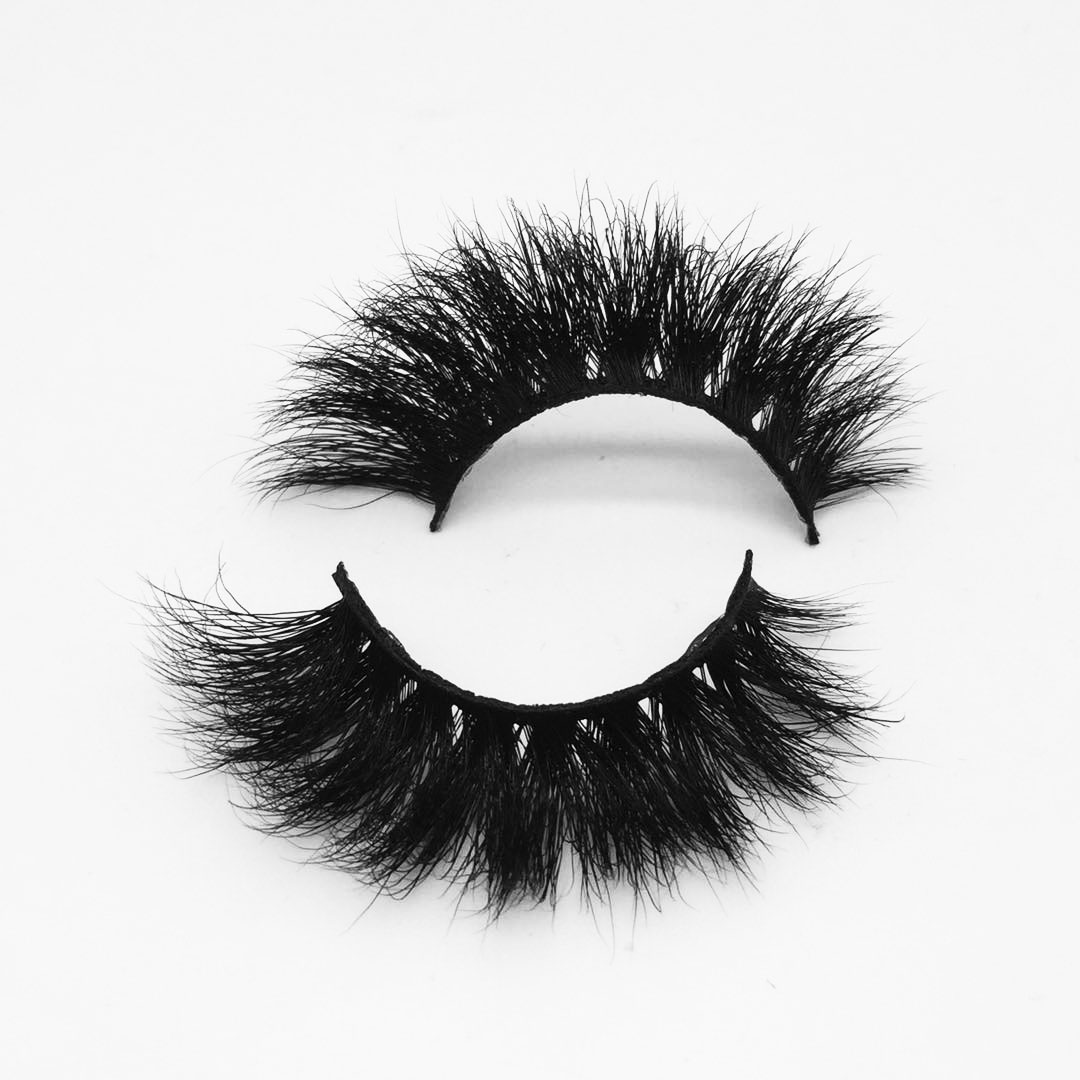 M060  Wholesale 100% Mink Eyelash 18mm Super Fluffy Mink Lashes 3D Wispy Thick Curl Mink Eyelashes