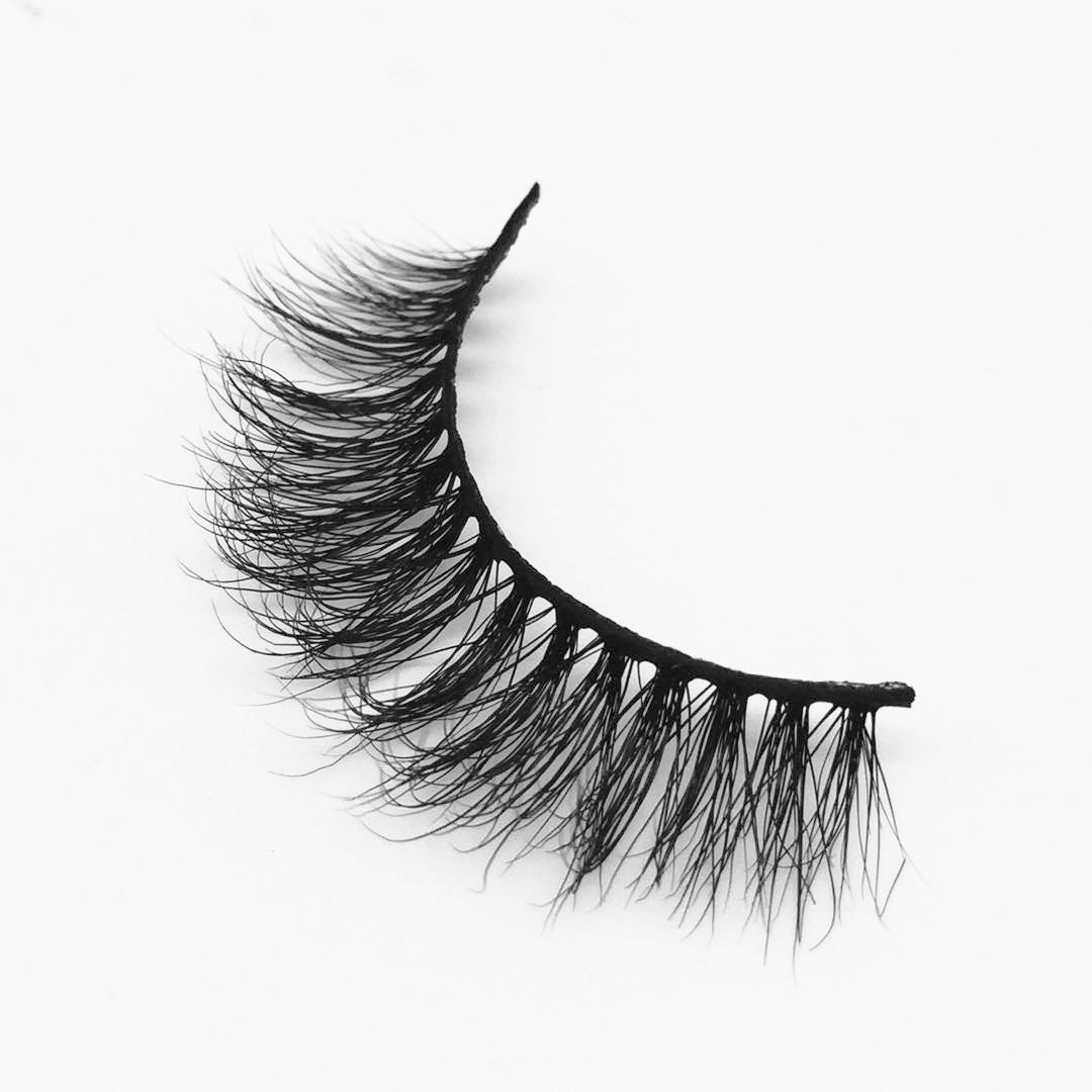 M064 18mm Mink Eyelashes Vendor,Wholesale Mink Eyelash Custom Label Private Label,Natural Lashes