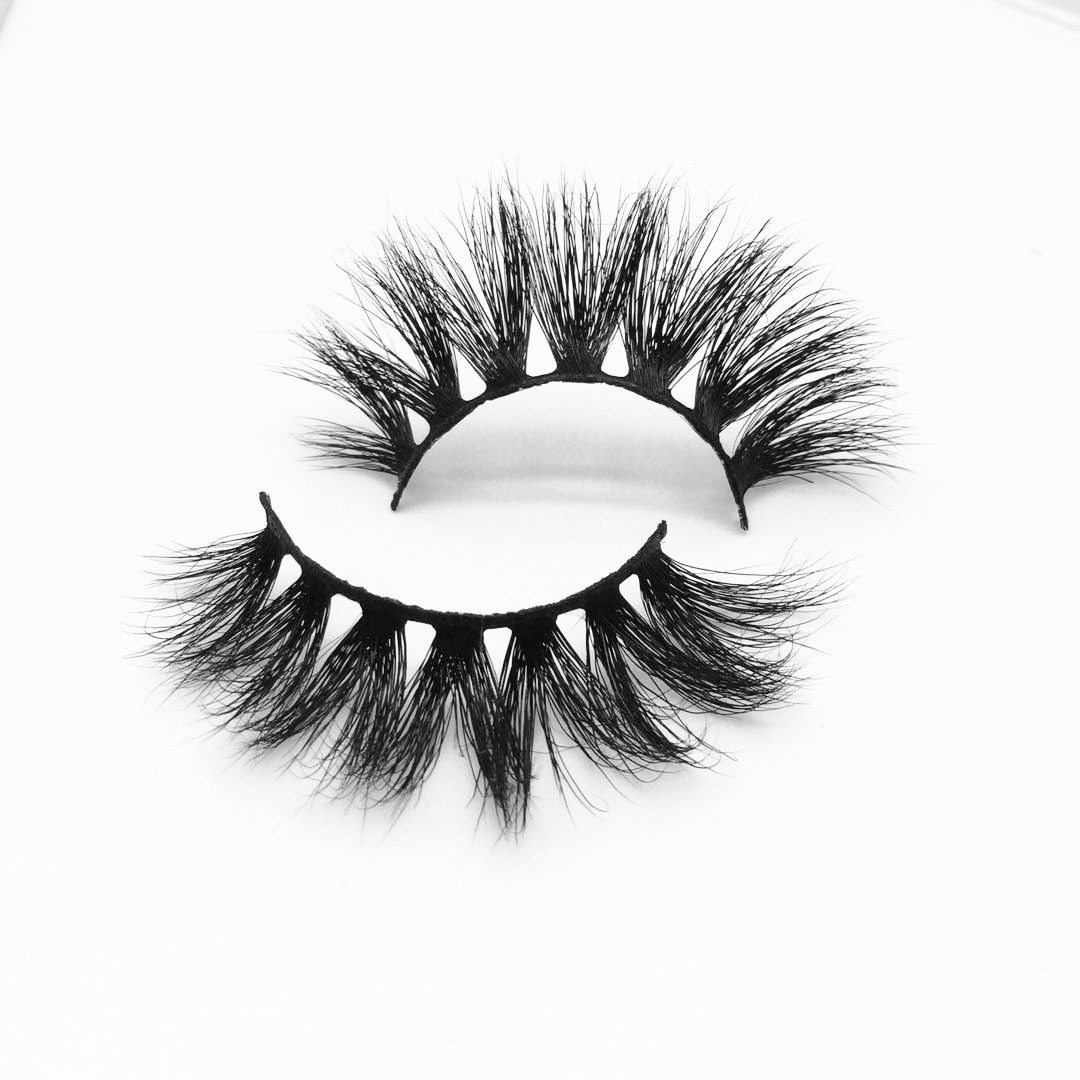 M070  Wholesale Vendor Real 3d Mink Lashes Tray Natural Wispy Fluffy 5d Faux Mink Strip Eyelashes