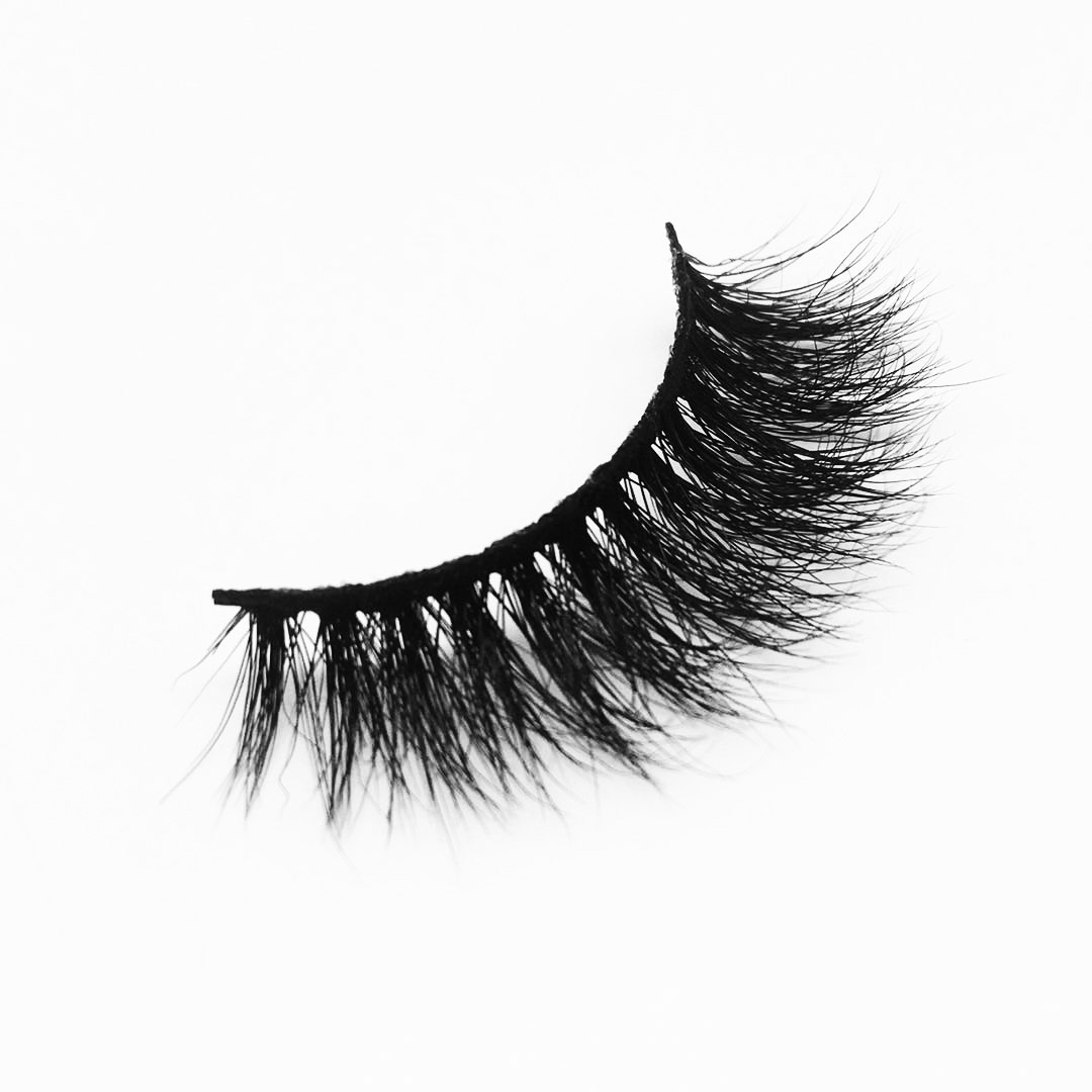M107 Top sponsor listing Lashes3d F164-181 Mink Eyelashes Private Label Bulk 18mm 3d Mink Lashes