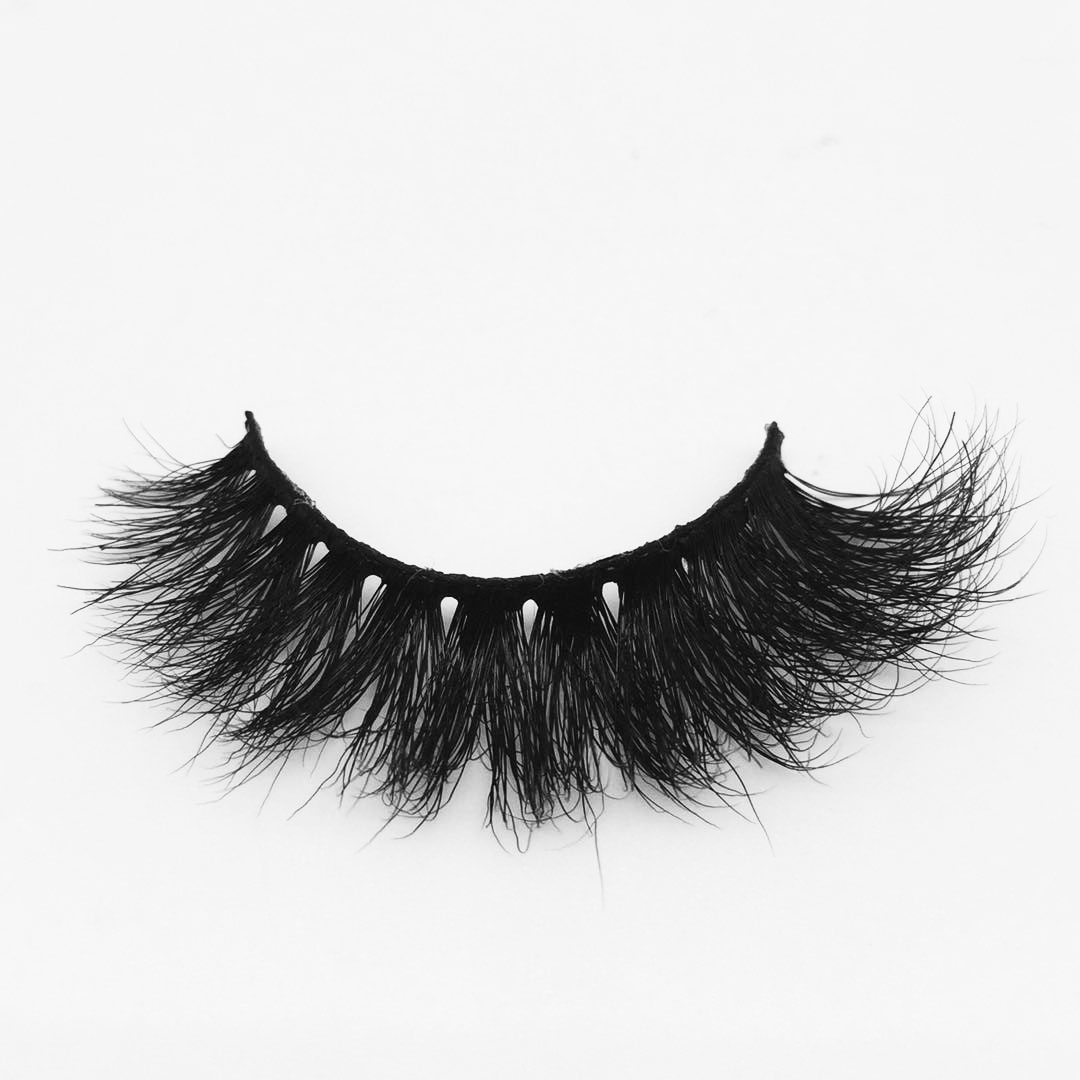 M111 New and hot beautiful long 3d mink lashes 18mm eyelashes