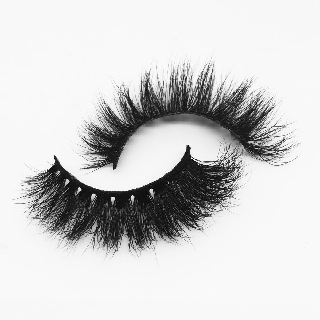 M111 New and hot beautiful long 3d mink lashes 18mm eyelashes