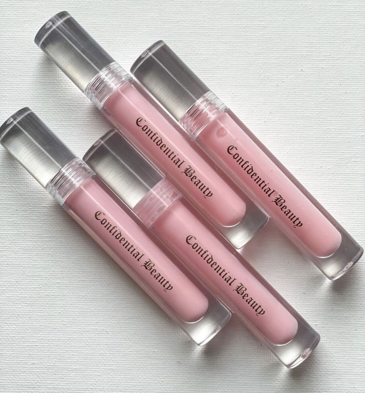 P67 Low MOQ Custom wholesale Clear Shiny Vegan Private Label Luxury Lip Gloss Base DIY Lipgloss