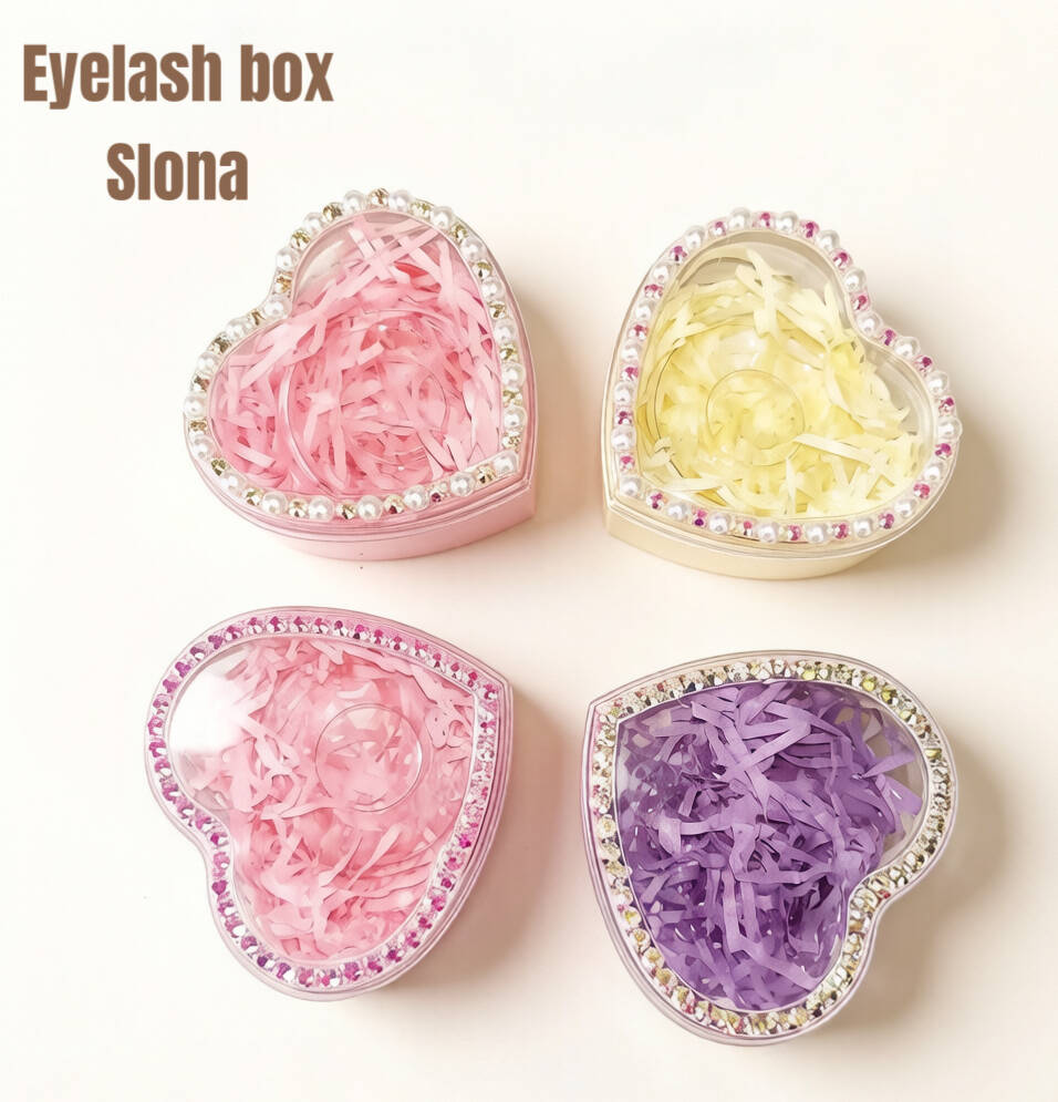 Heart-shaped rhinestone box