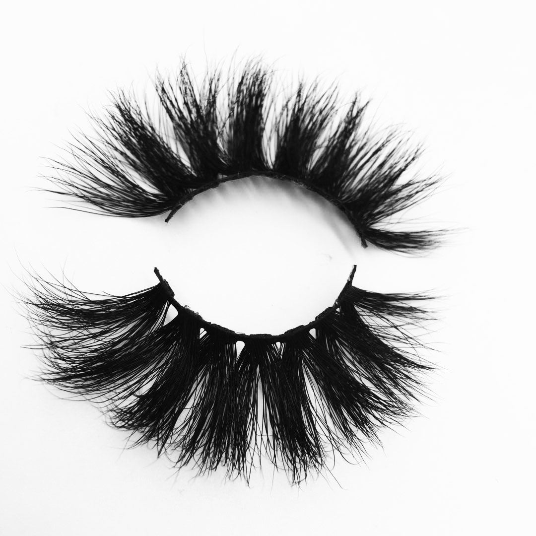 W70A  Wholesale Custom Fluffy 100% Handmade Real 5D Mink Eyelash Long Mink Lashes 5D 25Mm Eyelashes