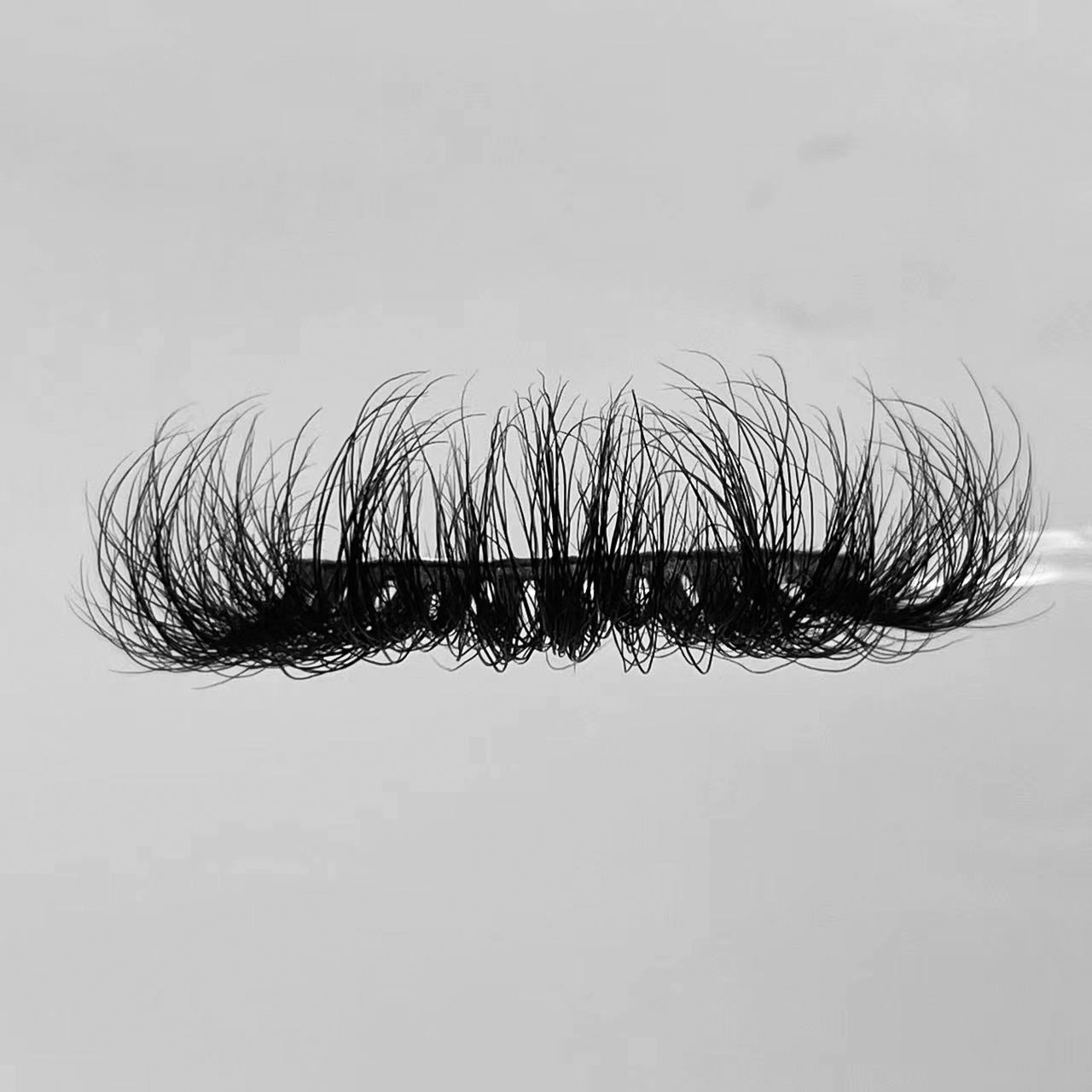 753C-F 25mm fluffy OEM factory 3d mink eyelashes small suitcase boxes mink lashes with Newest bottle