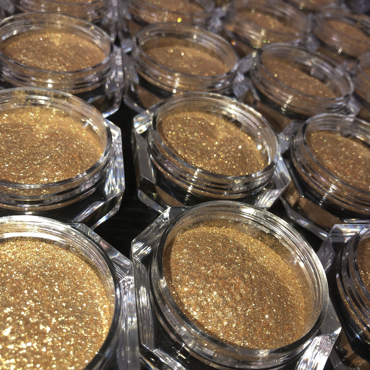 High Quality  40 Color Highlighter Glitter Powder Palette Face Makeup Vendor Private Label